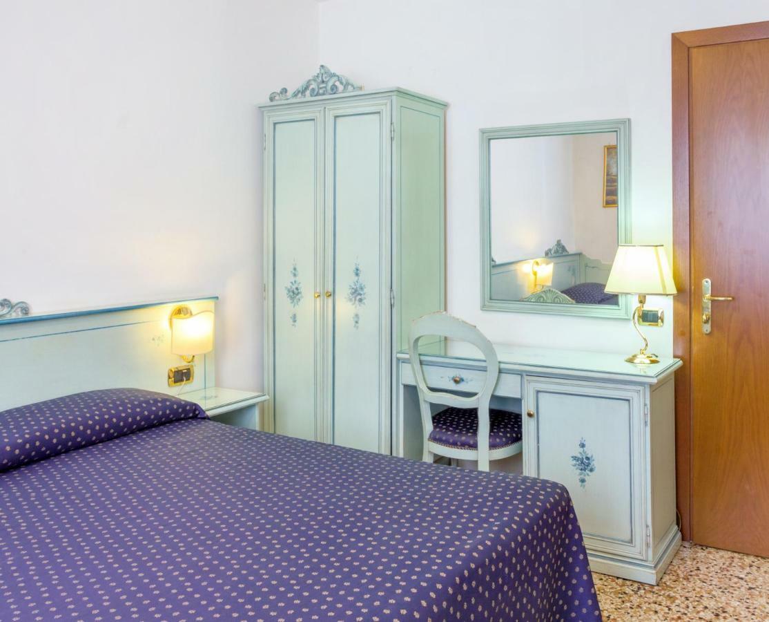 Guesthouse Ca' San Marcuola 2 البندقية المظهر الخارجي الصورة